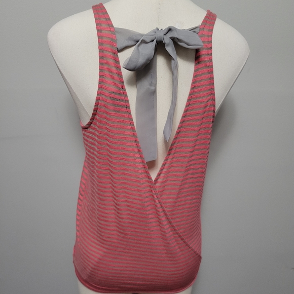 Daytrip coral burnout stripe tank size small - Picture 5 of 8